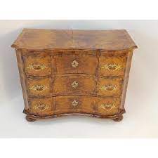 commode baroque ancienne