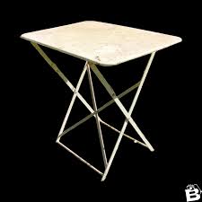 table pliante ancienne