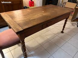 table style ancien