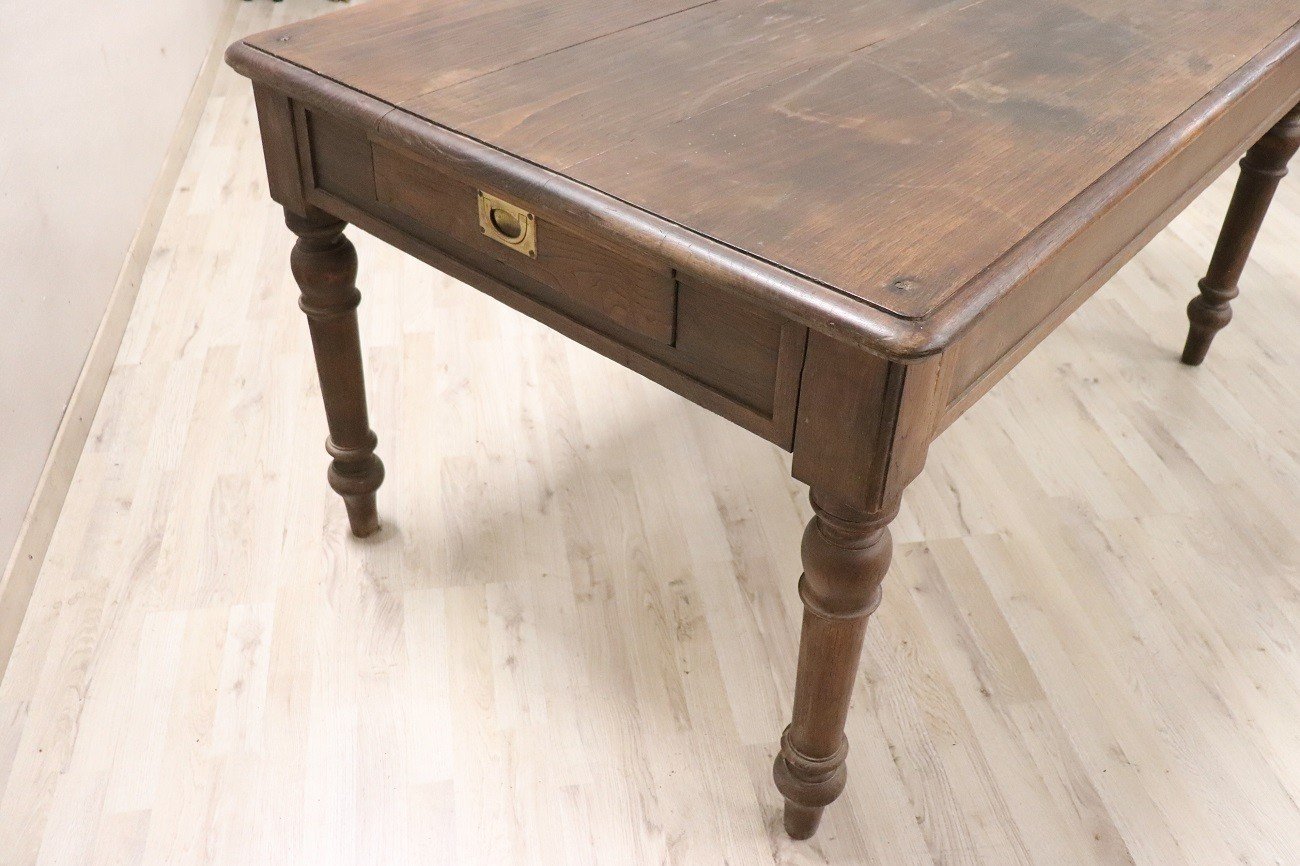 table de cuisine en bois antique