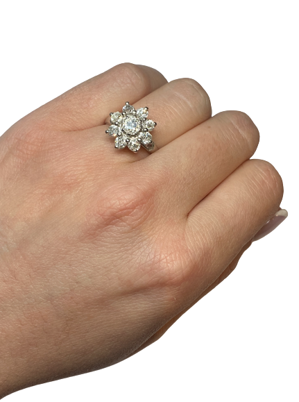 bague diamant marguerite ancienne