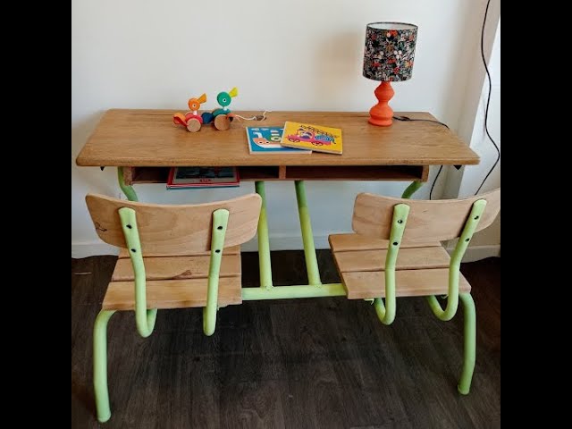 bureau d ecolier ancien