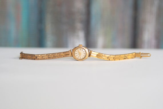 montre ancienne femme