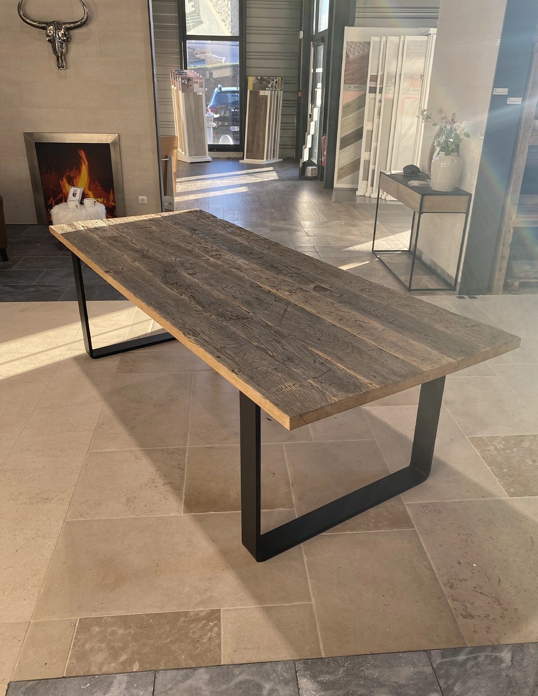 table ancienne en bois massif