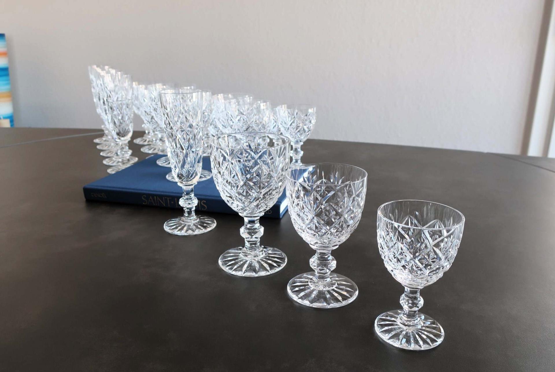 verre saint louis ancien