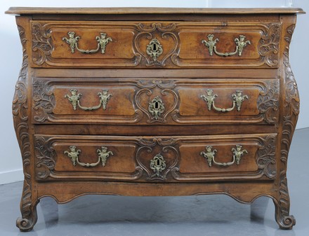 ancienne commode