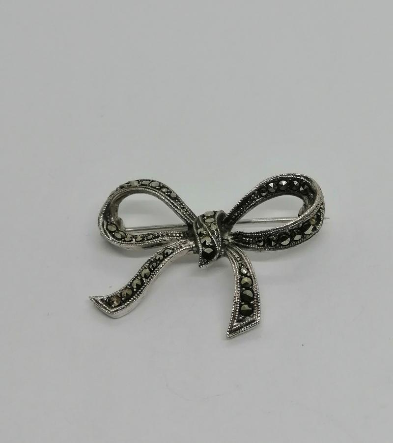 broche ancienne 1930